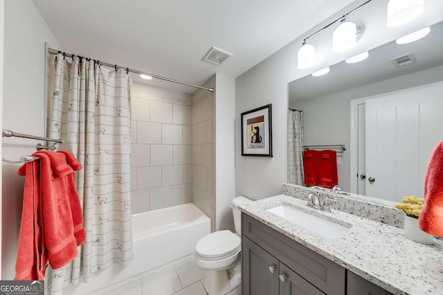 full bath with shower / bath combination with curtain, visible vents, vanity, and toilet