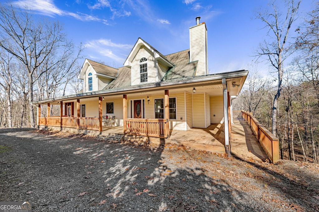 view of front of home featuring covered porch