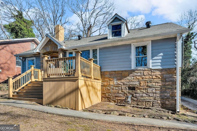 view of front of property