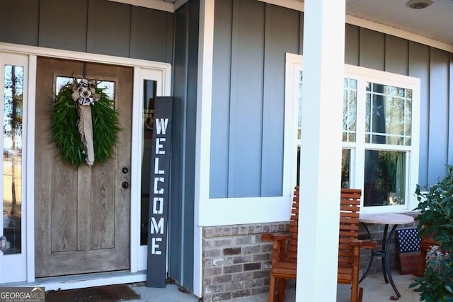 view of doorway to property