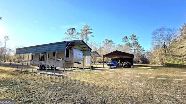 view of front of house featuring a carport