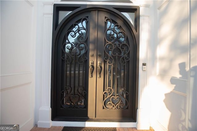 view of doorway to property