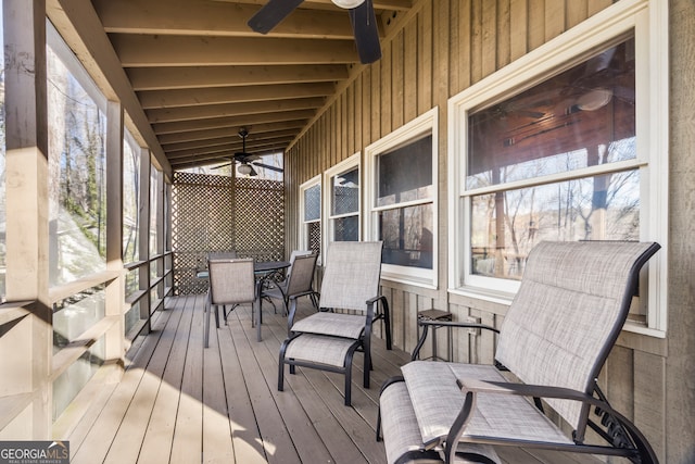 deck with ceiling fan