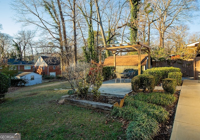 view of yard with a patio