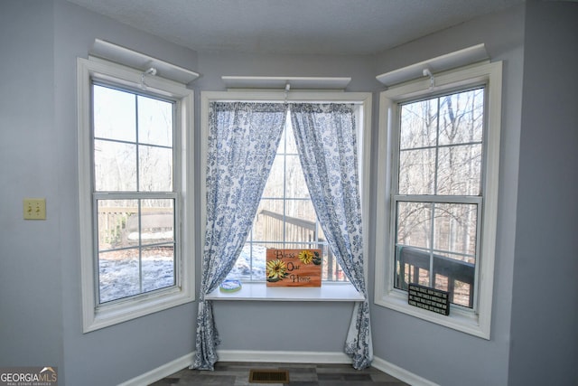 room details featuring a textured ceiling