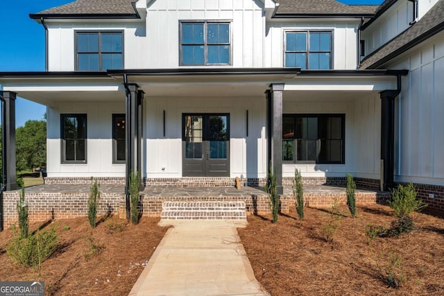 view of front facade with covered porch