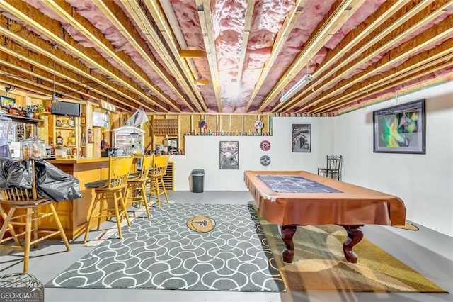 playroom featuring indoor bar and pool table