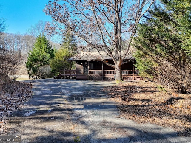 view of front of house