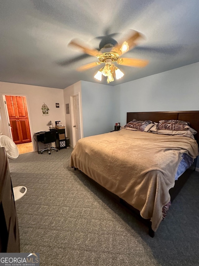 bedroom with carpet flooring and ceiling fan