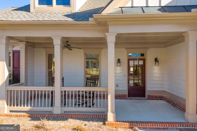 property entrance with covered porch and ceiling fan