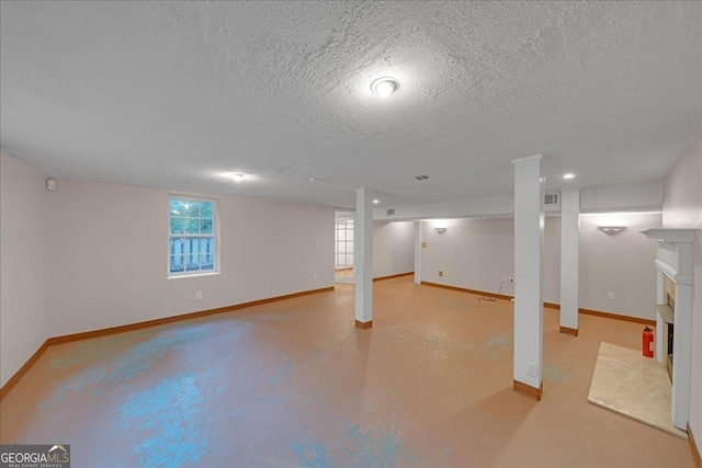 unfurnished room featuring light hardwood / wood-style floors and ornamental molding