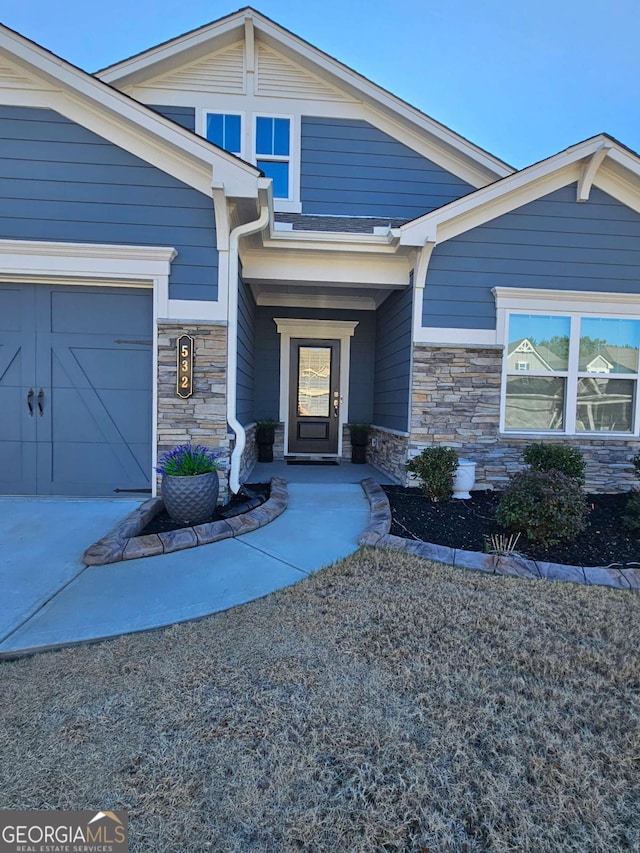 property entrance featuring a garage