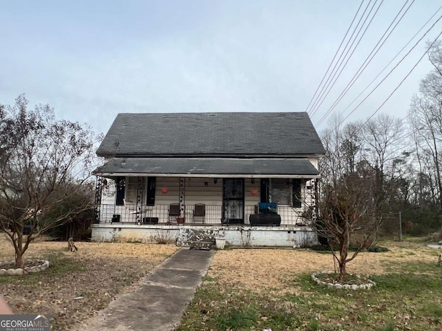 bungalow featuring a porch