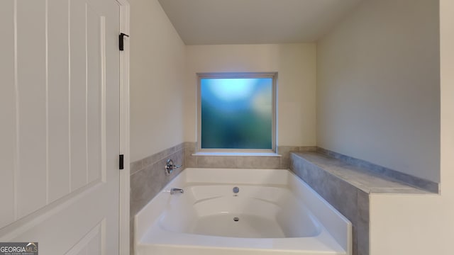 bathroom featuring a bathing tub