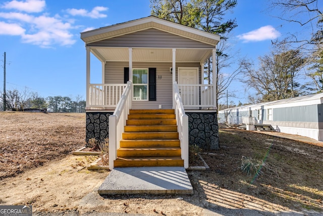 view of front facade featuring covered porch