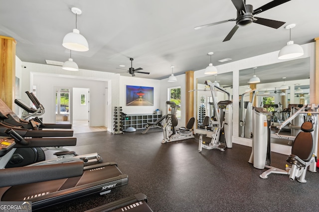 exercise room featuring ceiling fan