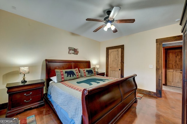 bedroom featuring ceiling fan