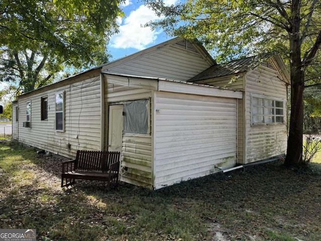 view of side of home