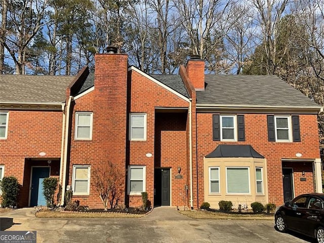 view of front of house