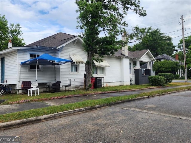 view of bungalow-style house