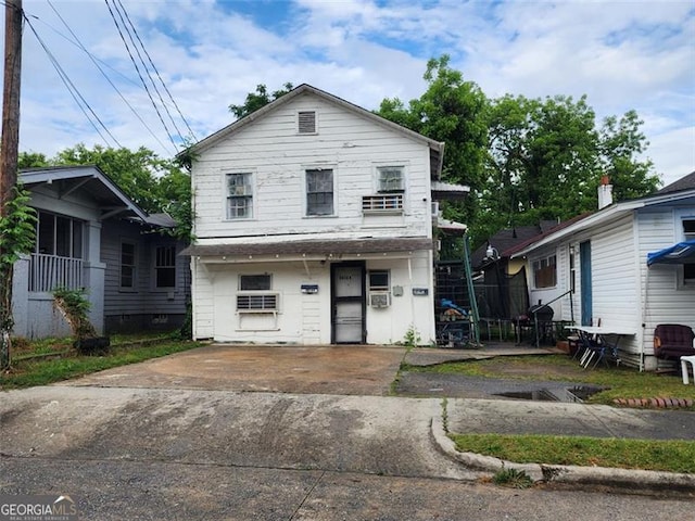 view of front of house