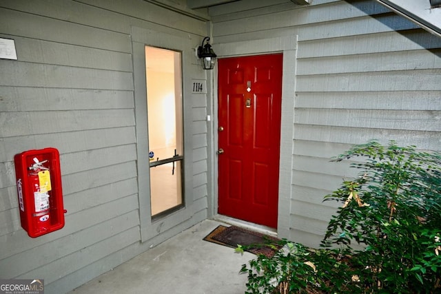 view of property entrance