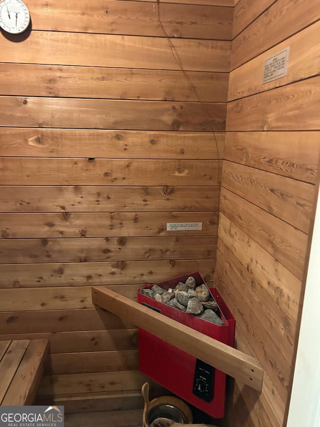 view of sauna / steam room