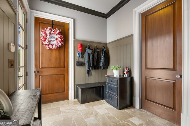 mudroom featuring ornamental molding