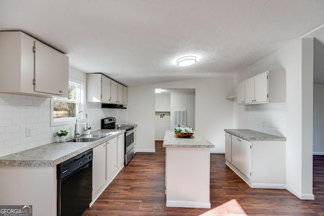 kitchen featuring under cabinet range hood, a sink, light countertops, stainless steel electric range, and dishwasher