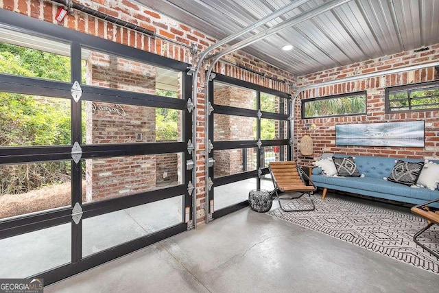 sunroom / solarium with a healthy amount of sunlight