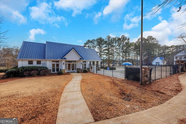 view of front of house