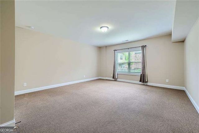 view of carpeted spare room