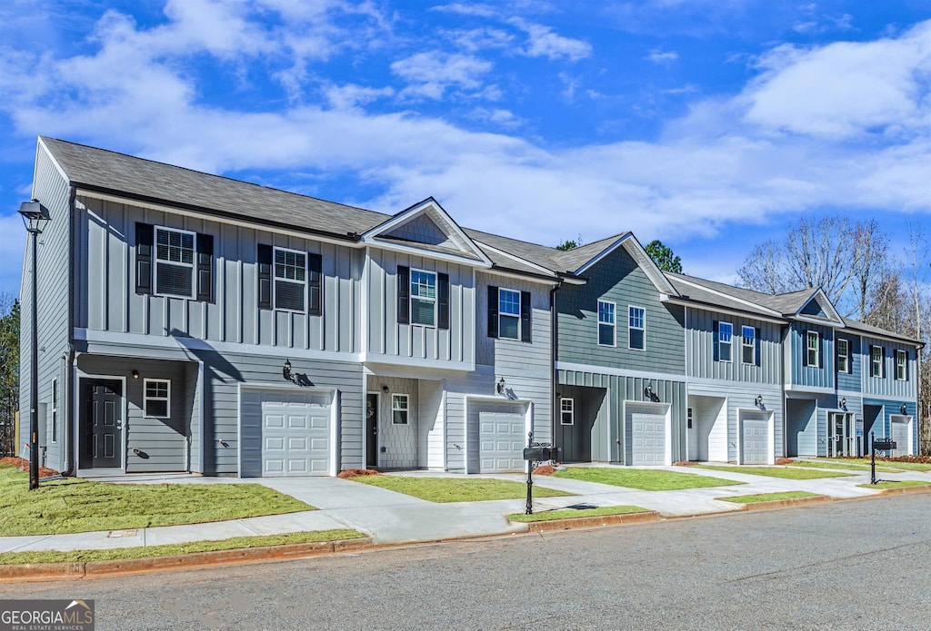 view of townhome / multi-family property