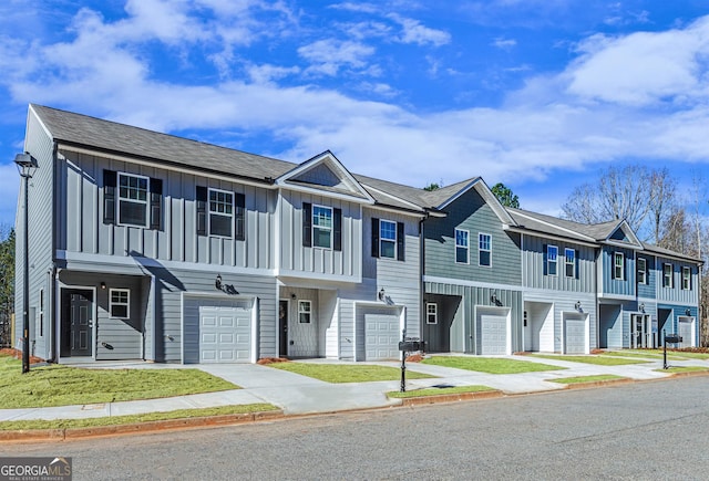 view of townhome / multi-family property