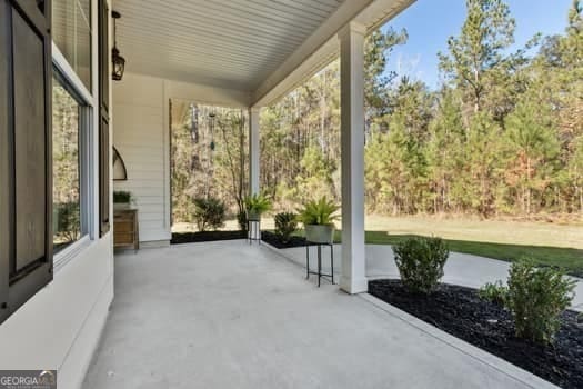 view of patio / terrace featuring covered porch