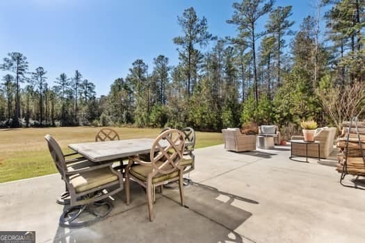 view of patio / terrace with an outdoor hangout area