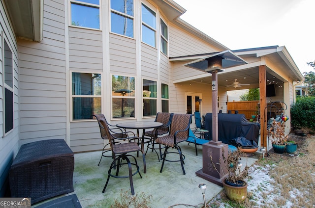 view of patio with ceiling fan