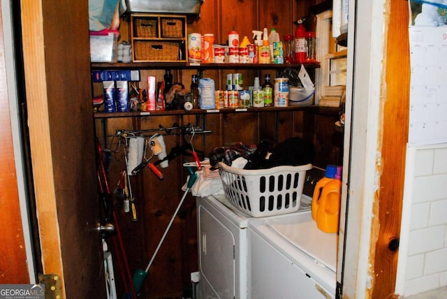 laundry room featuring washer and dryer