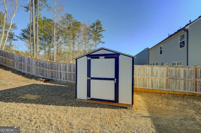 view of outbuilding