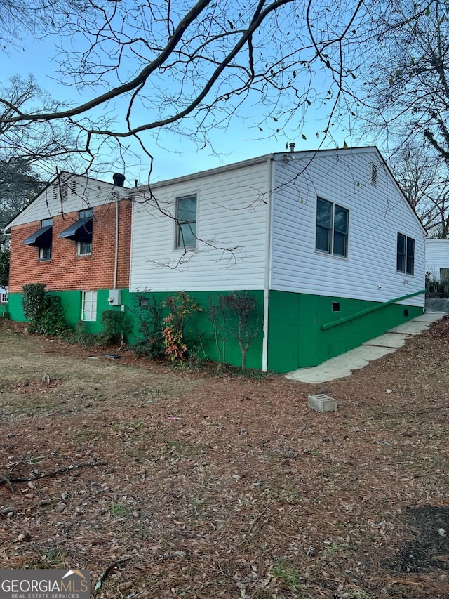 view of side of home