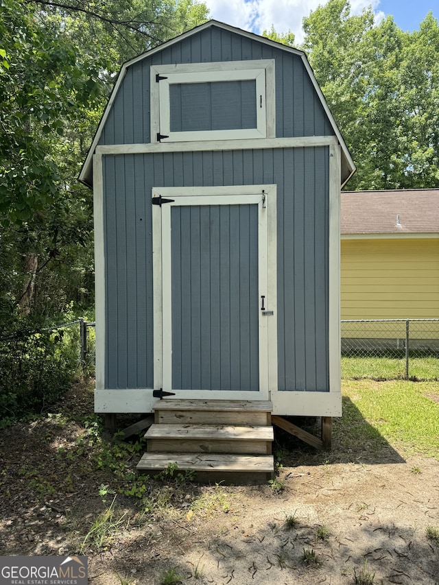 view of outbuilding