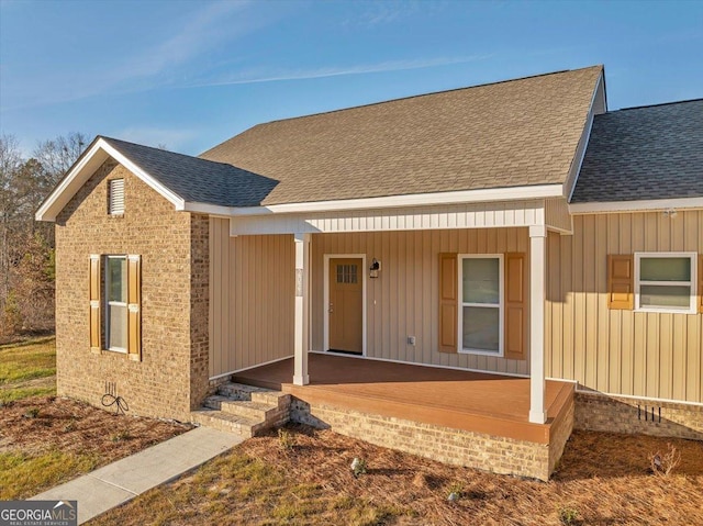 view of front of property with a porch