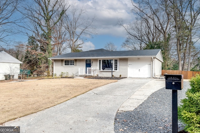 Listing photo 2 for 3935 Admiral Dr, Chamblee GA 30341