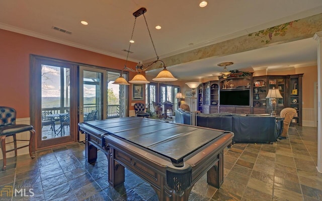 game room featuring crown molding