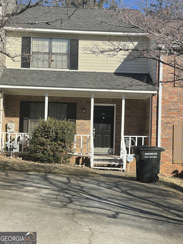 view of front of property with covered porch