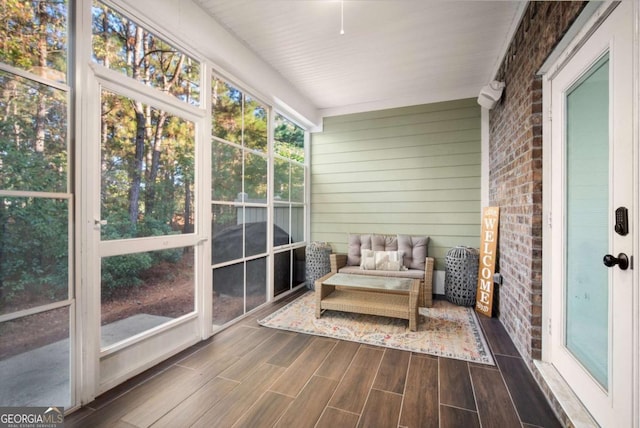 view of sunroom / solarium