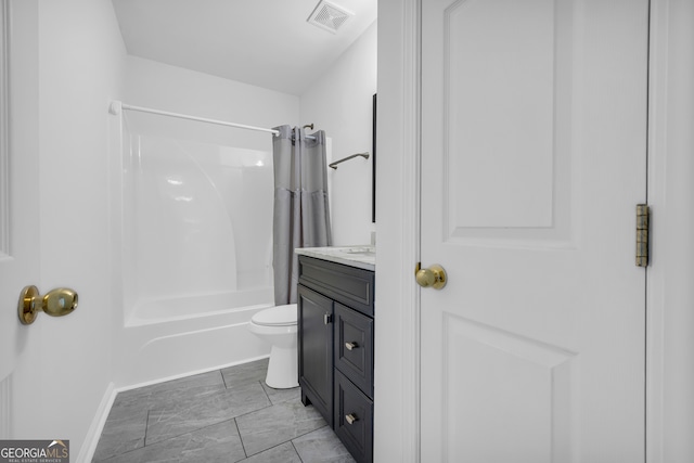 full bathroom with toilet, vanity, and shower / bathtub combination with curtain