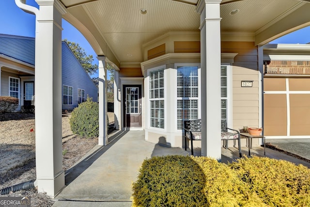 property entrance with a porch