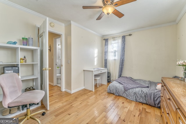 bedroom featuring light wood-type flooring, ceiling fan, and crown molding