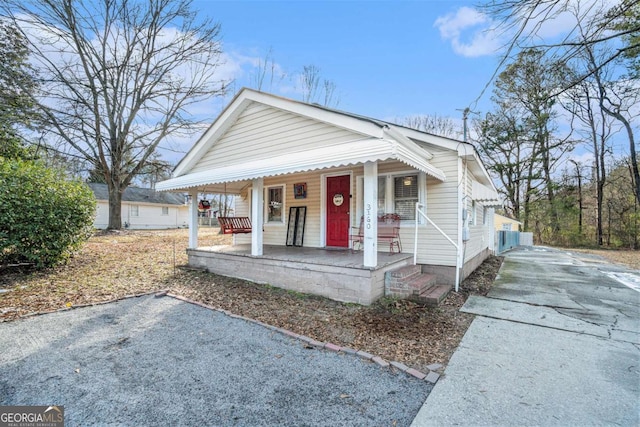 view of front of house featuring covered porch